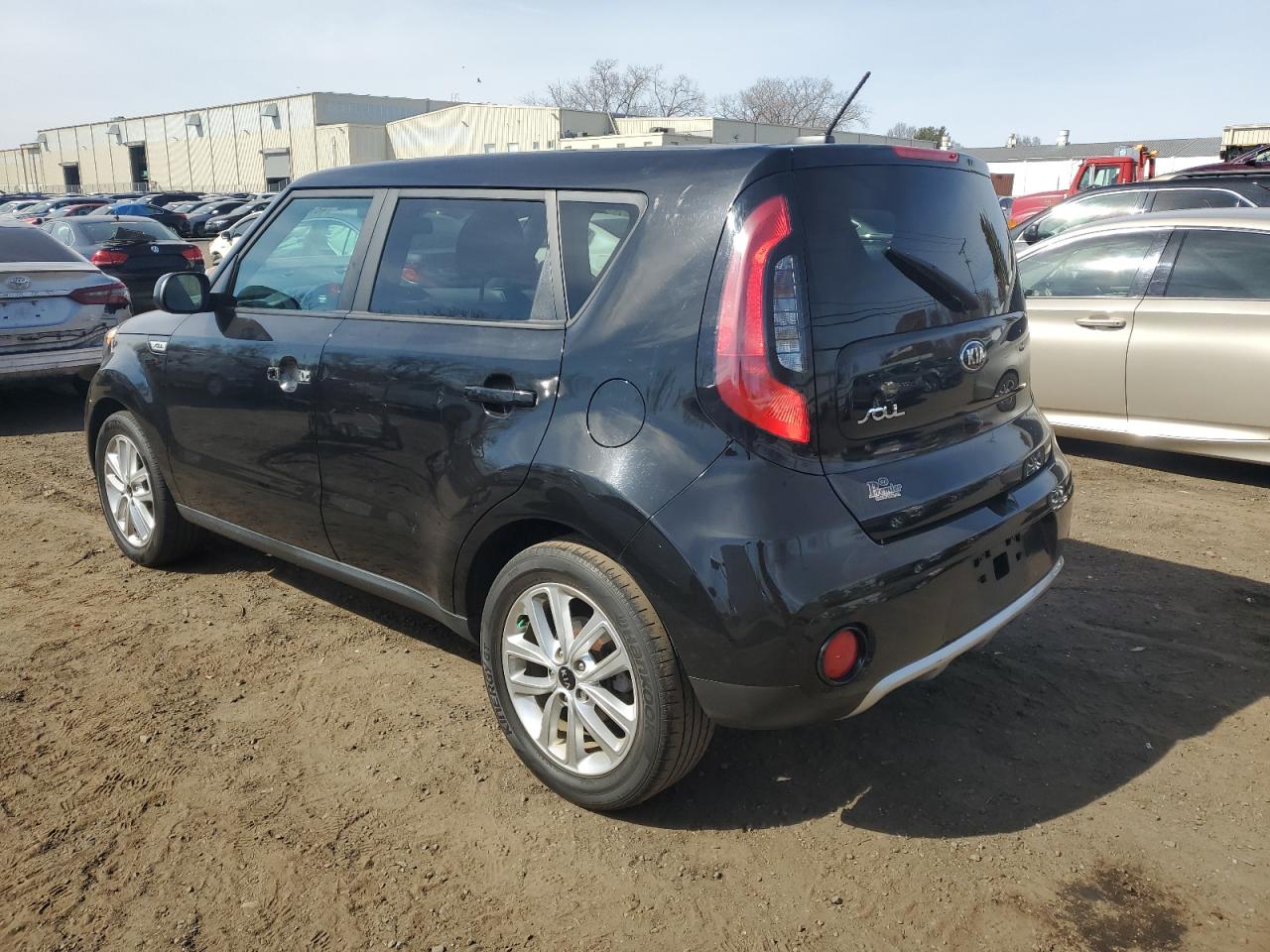 2017 Kia Soul - Image 2