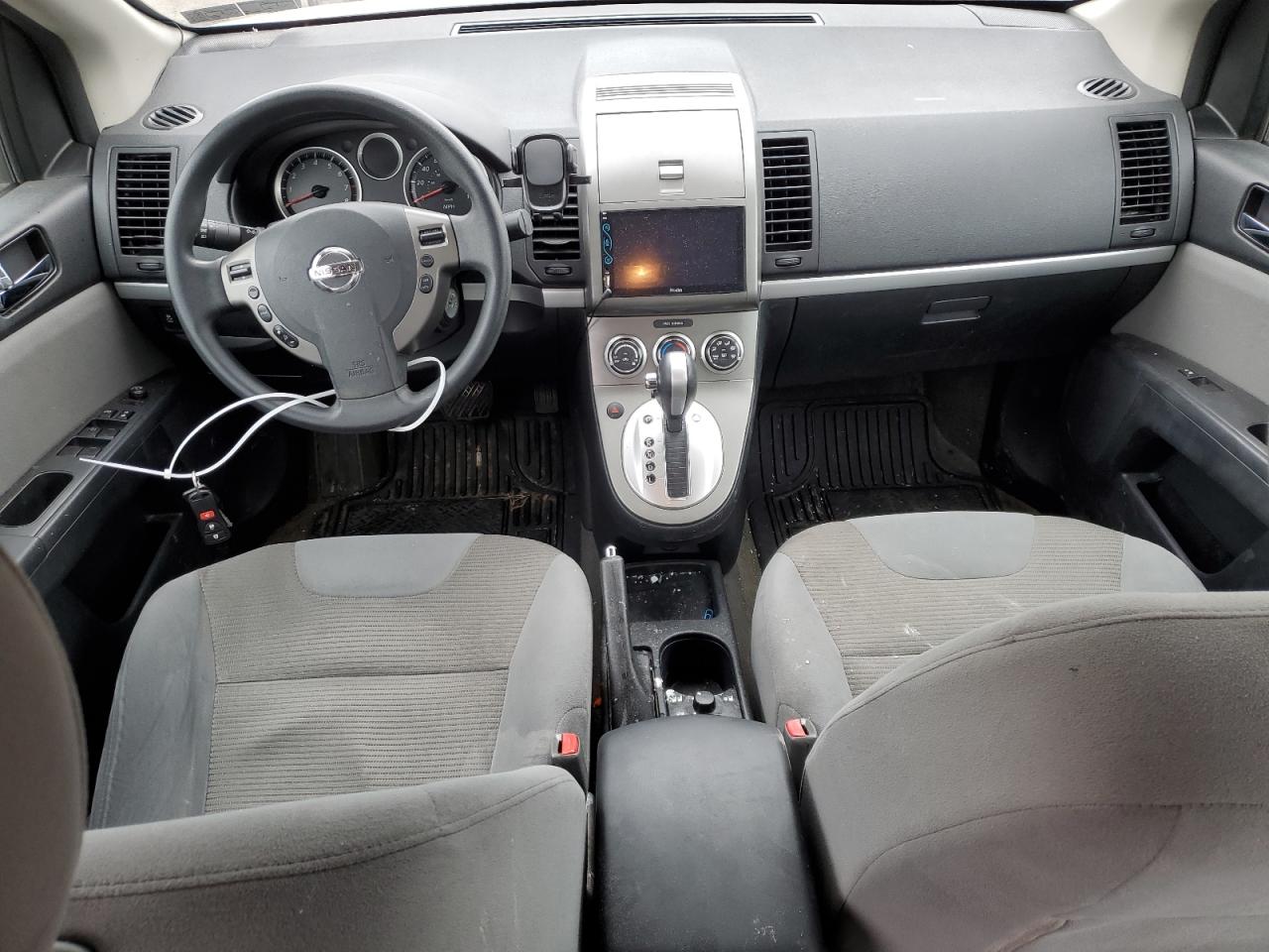 2012 Nissan Sentra - Image 8
