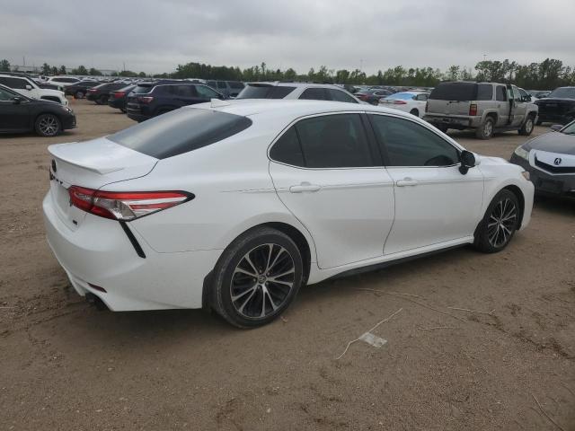  TOYOTA CAMRY 2020 Biały