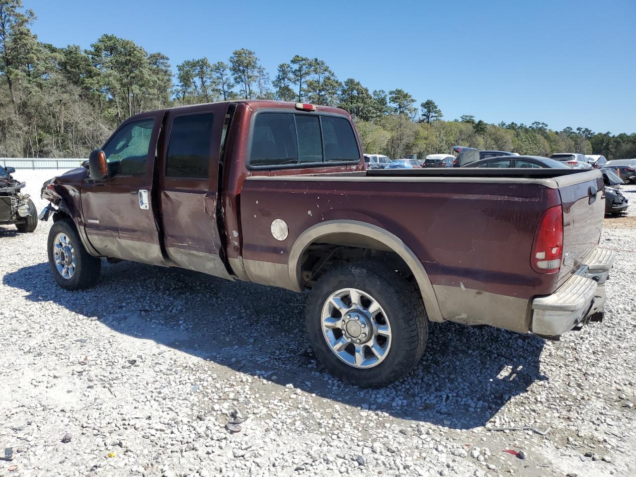 2006 Ford F250 - Image 2