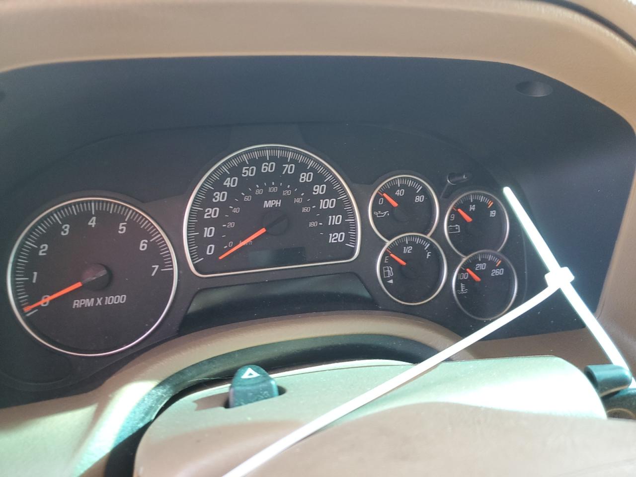 2002 GMC Envoy - Image 9