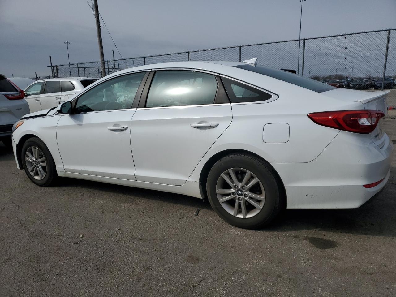2017 Hyundai Sonata - Image 2