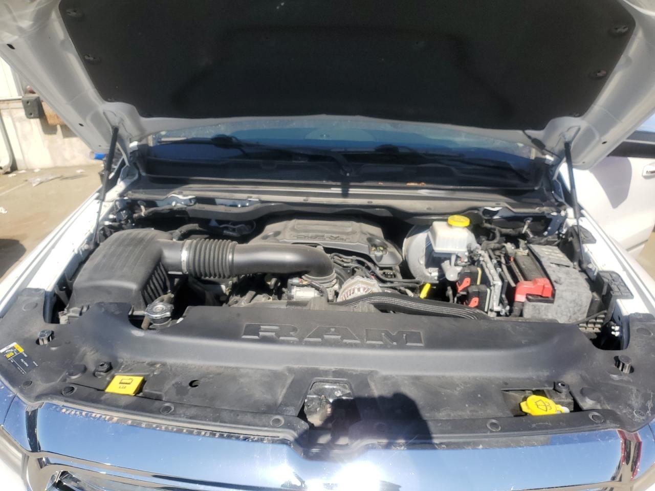 2019 RAM 1500 - Image 11