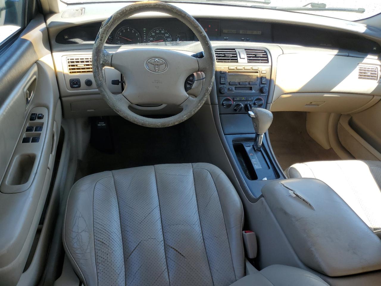 2003 Toyota Avalon - Image 8