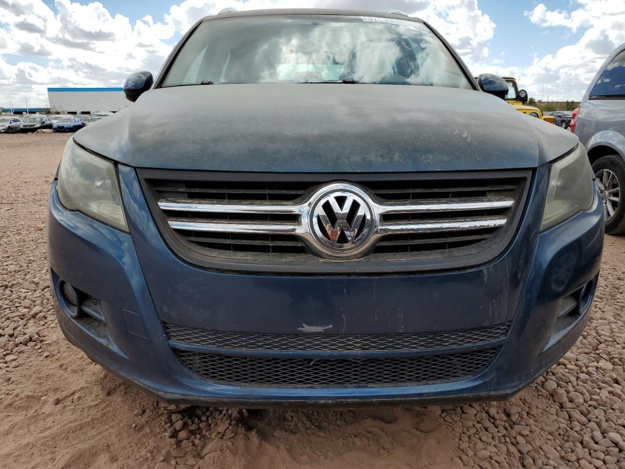 2009 Volkswagen Tiguan - Image 5