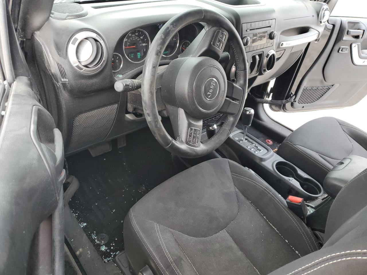 2017 Jeep Wrangler - Image 8