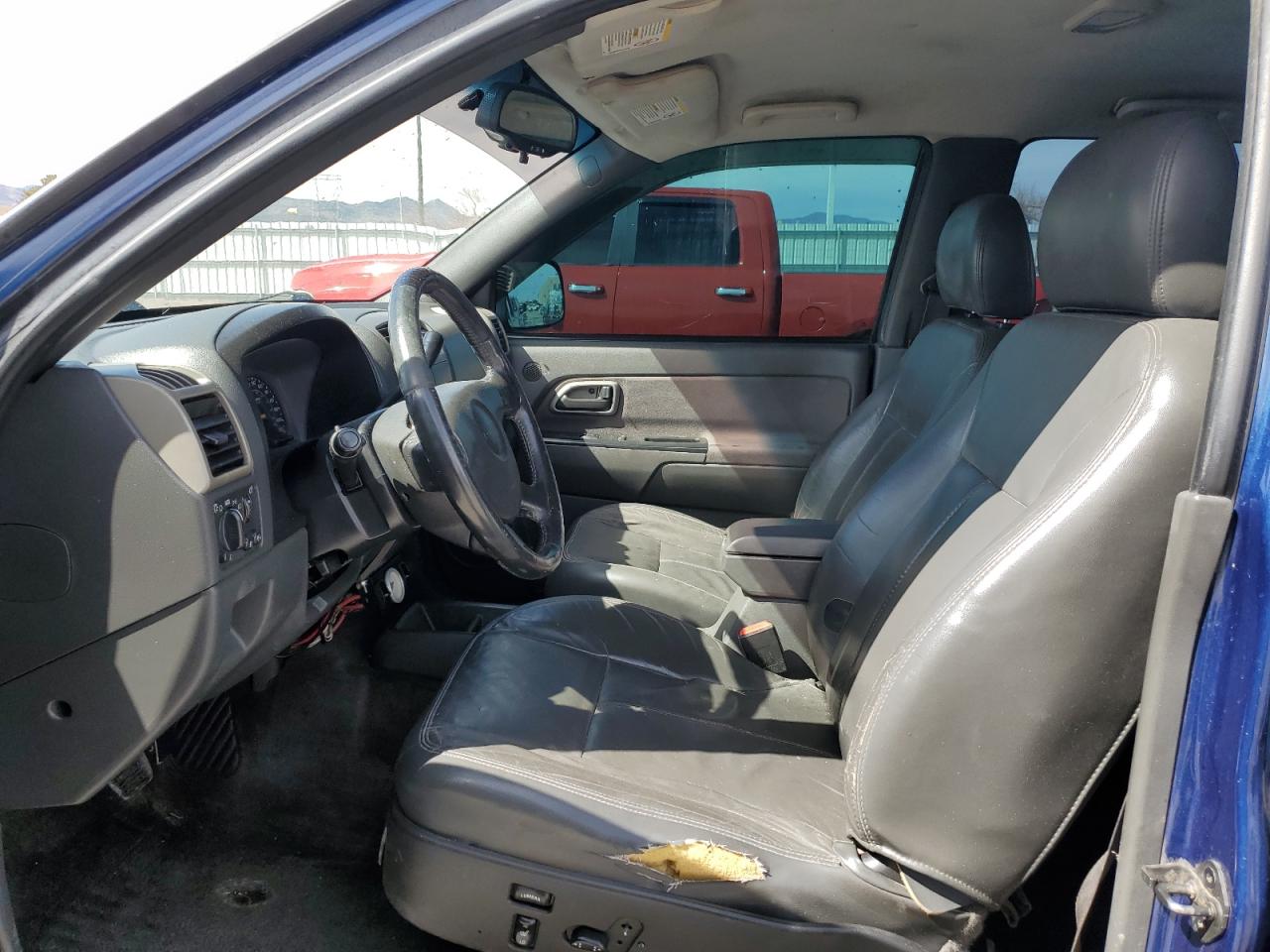 2005 Chevrolet Colorado - Image 7