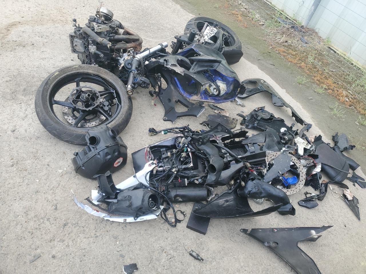 2004 Yamaha Yzfr6 L for Sale in Shreveport, LA - Rollover