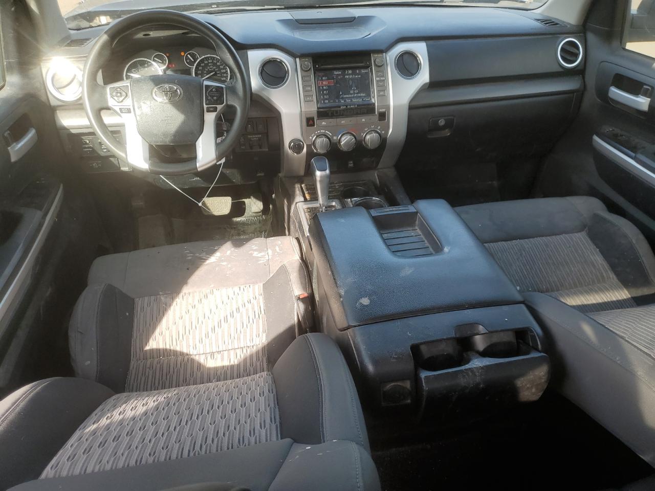 2016 Toyota Tundra - Image 8