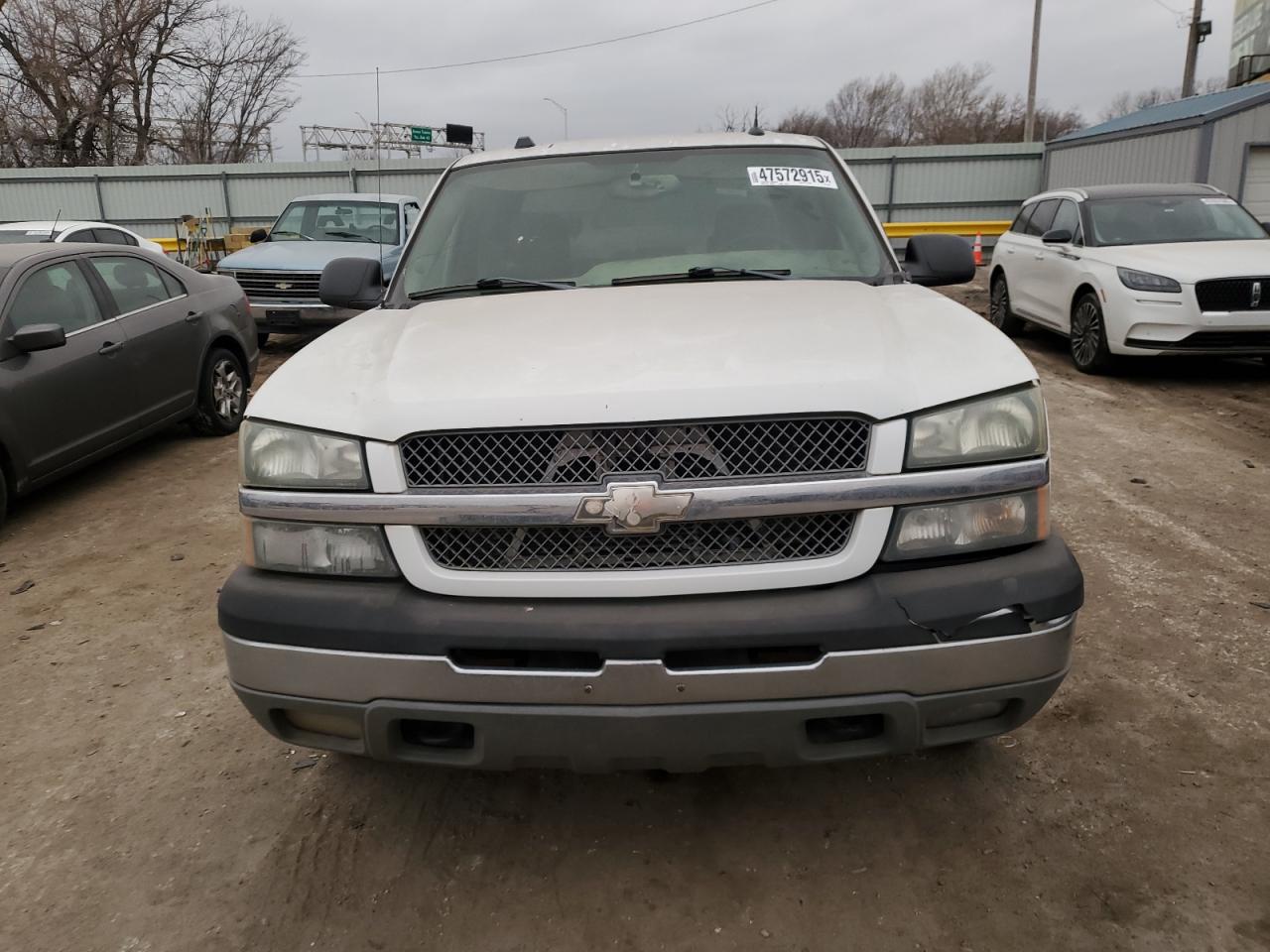 2005 Chevrolet Silverado - Image 5