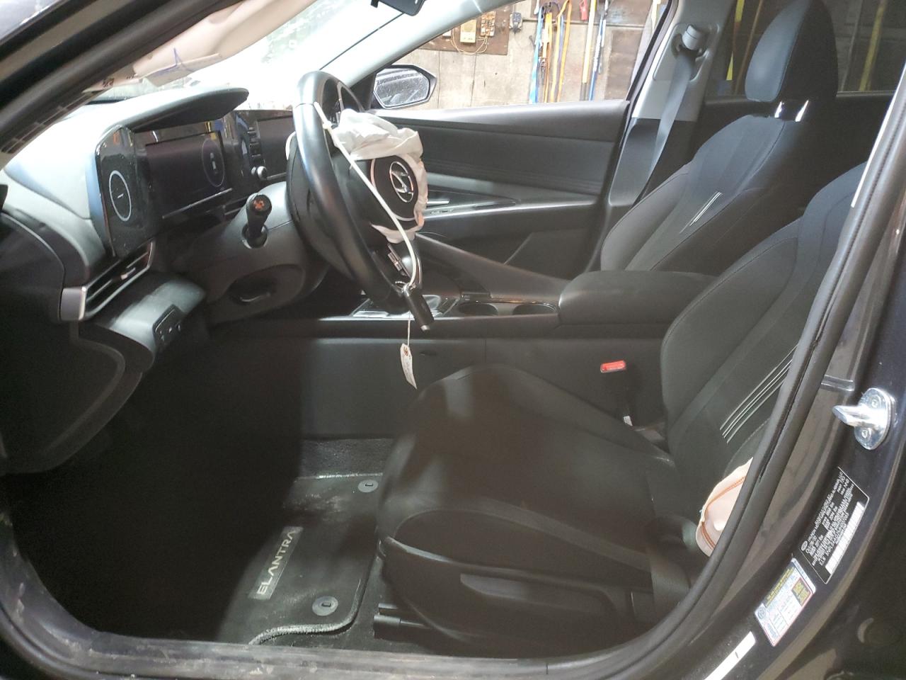 2021 Hyundai Elantra - Image 7