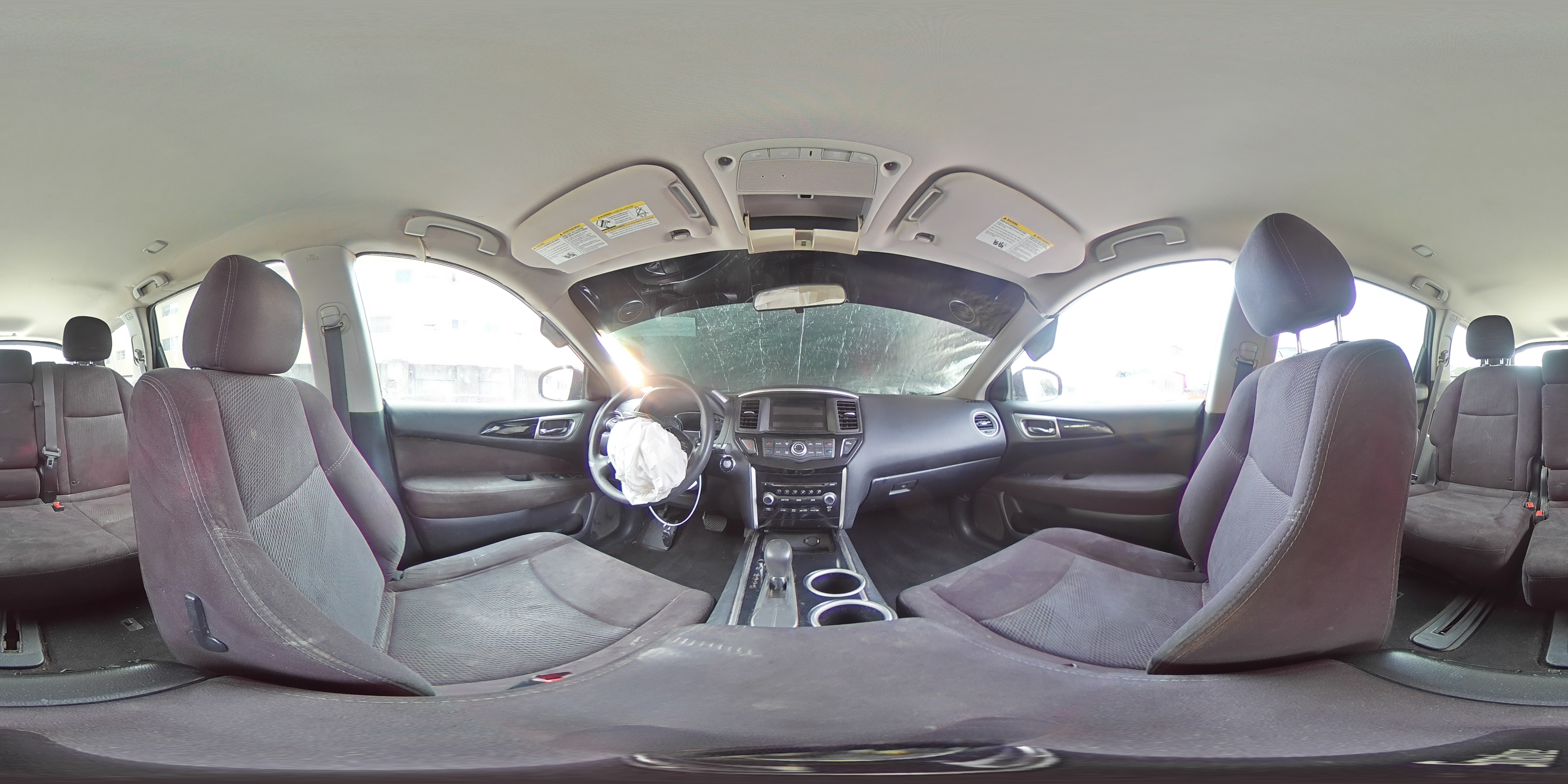 2016 Nissan Pathfinder - Image 13