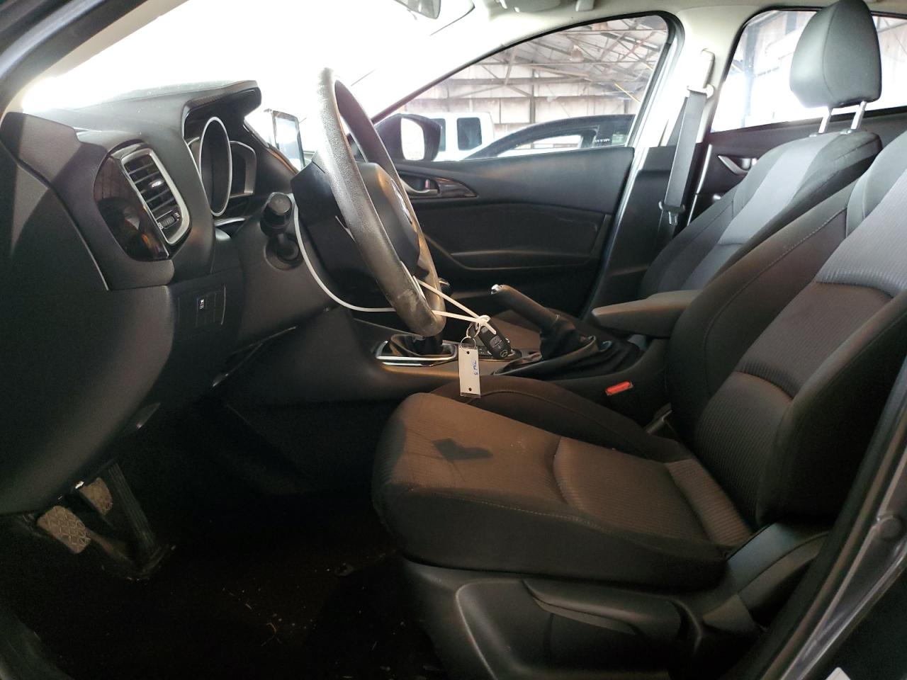 2015 Mazda 3 - Image 7
