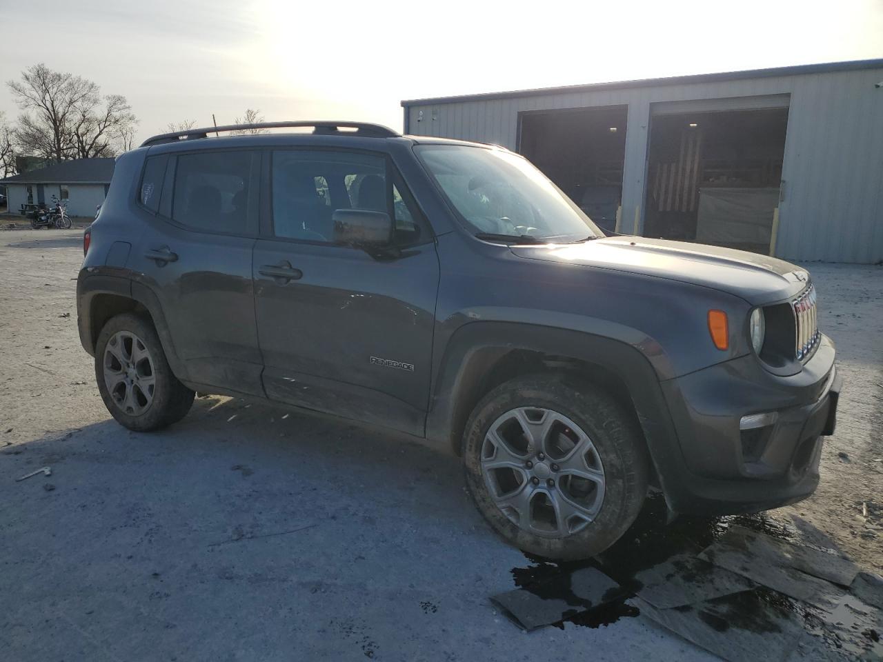 2019 Jeep Renegade - Image 4