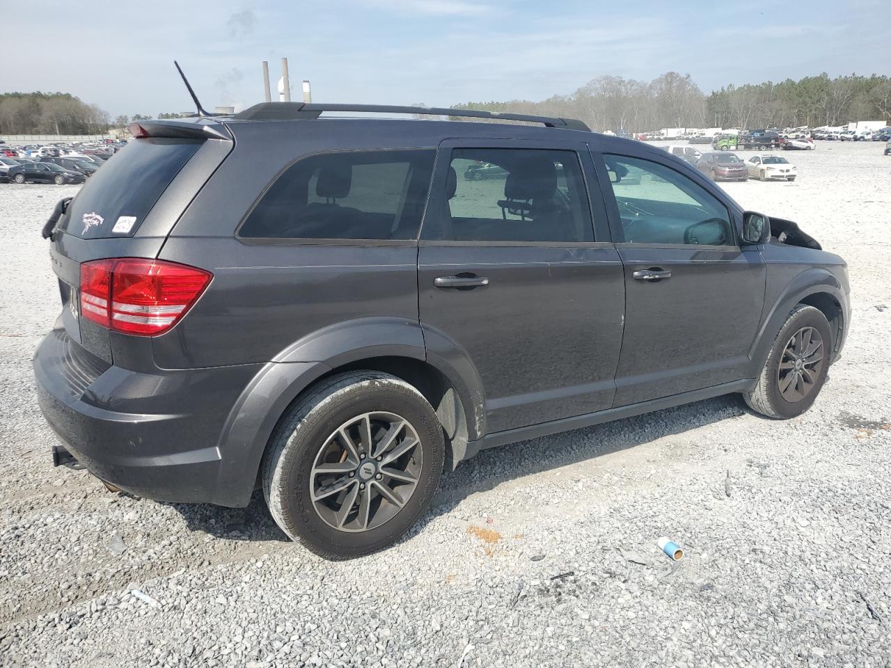 2018 Dodge Journey - Image 3