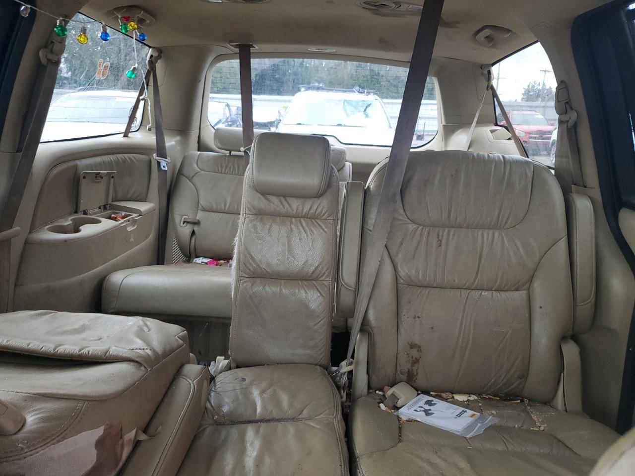 2009 Honda Odyssey - Image 10