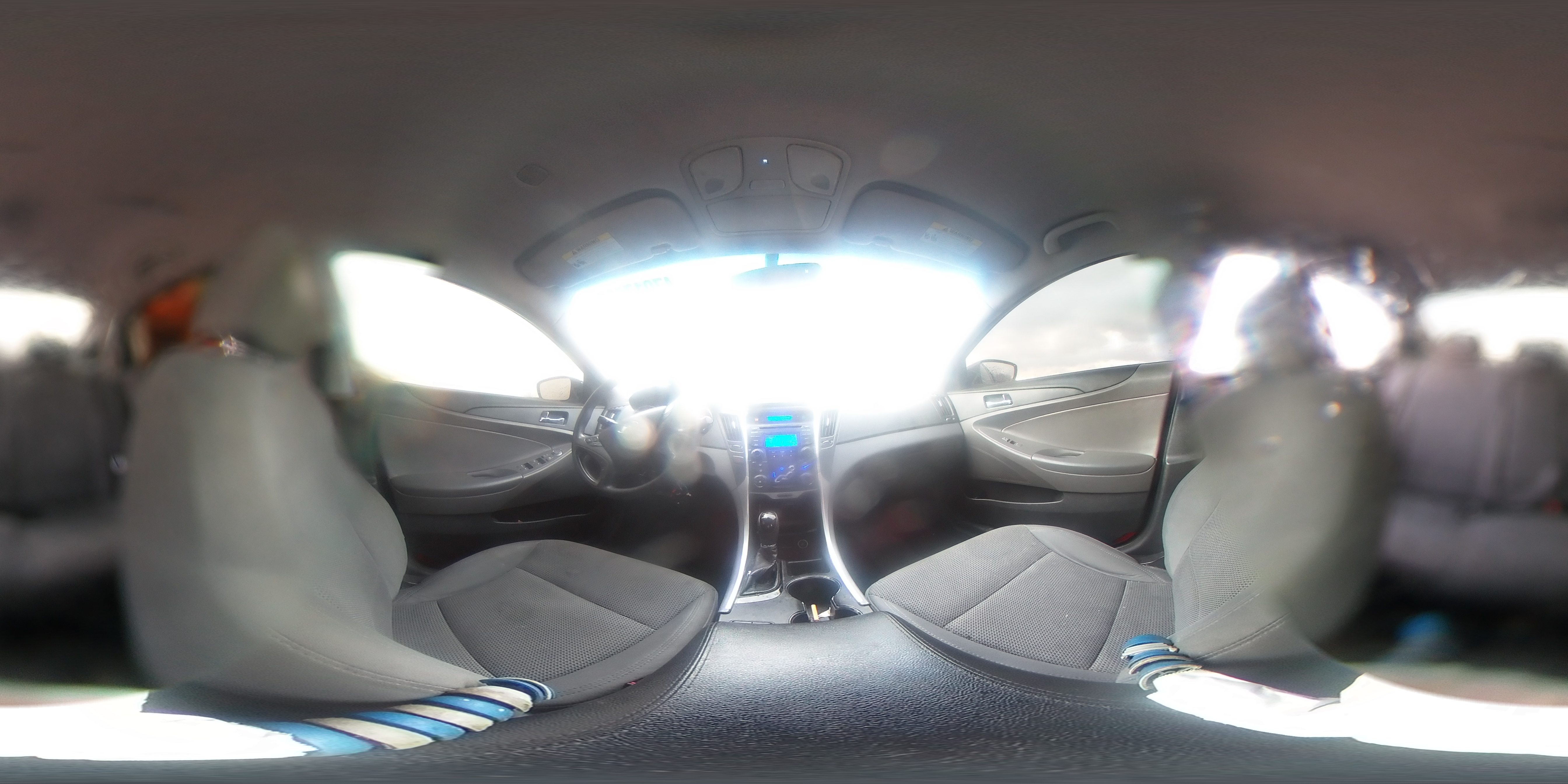 2013 Hyundai Sonata - Image 13