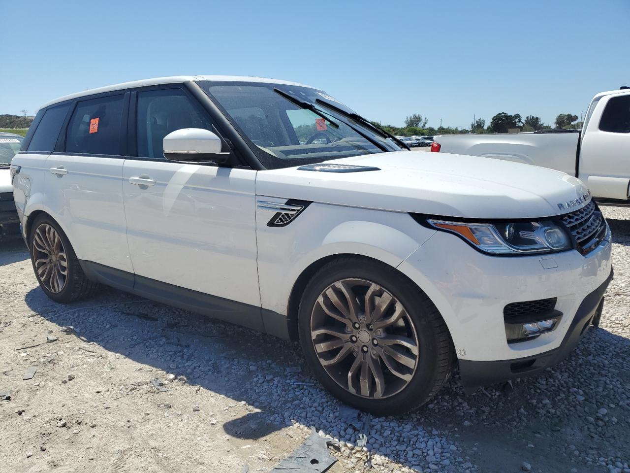 2017 Land Rover Range Rover - Image 4