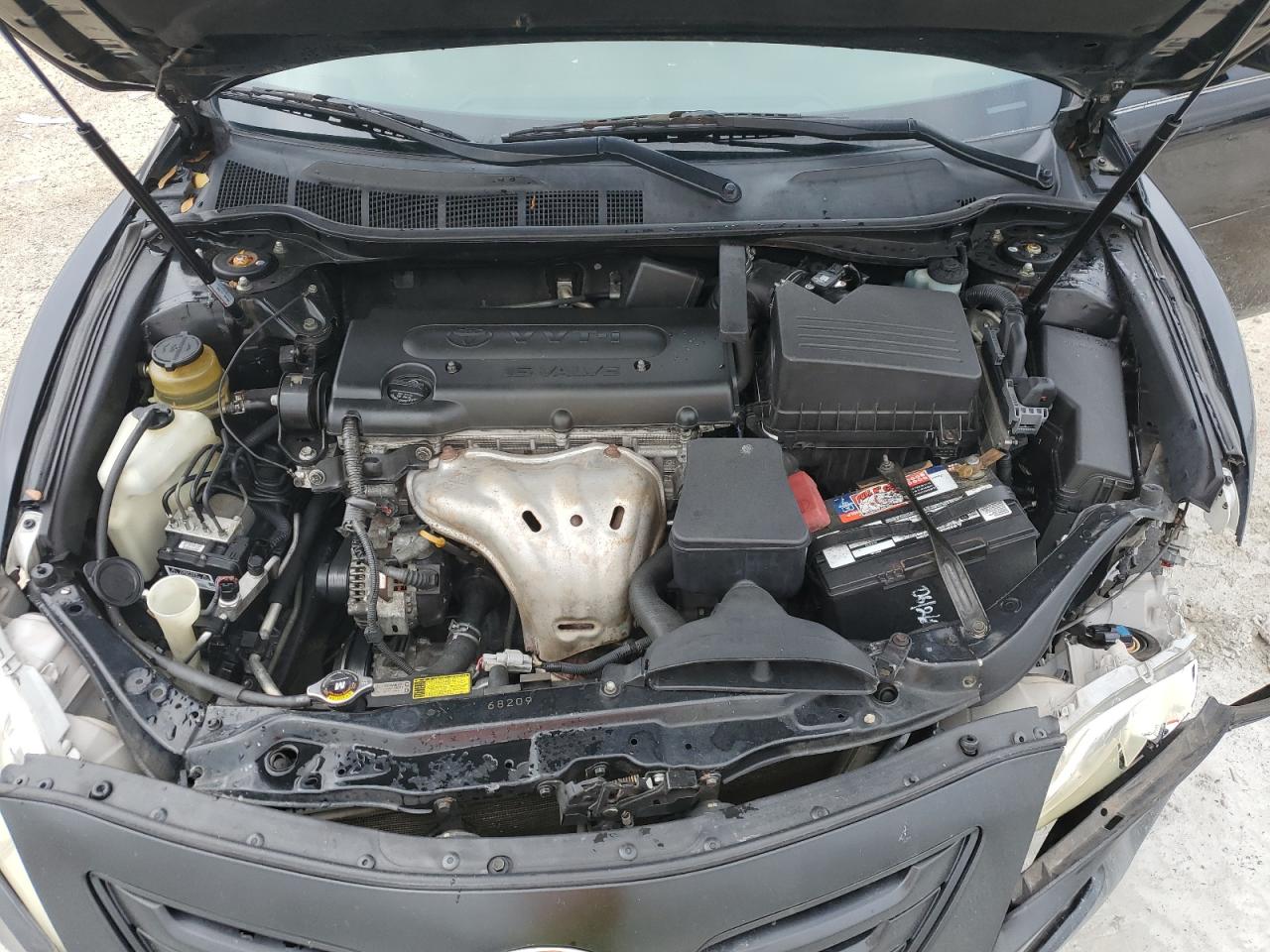 2009 Toyota Camry - Image 11