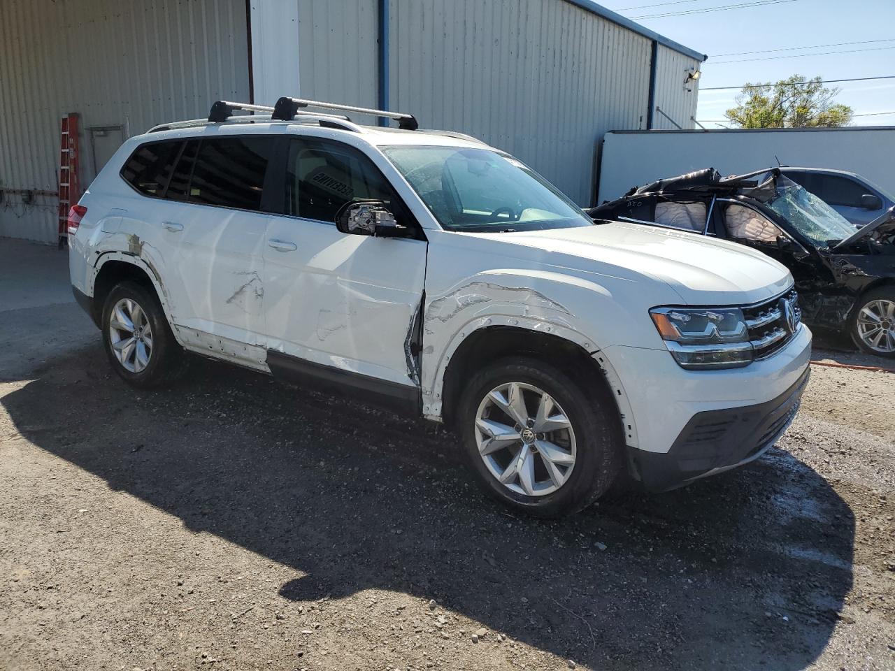 2018 Volkswagen Atlas - Image 4