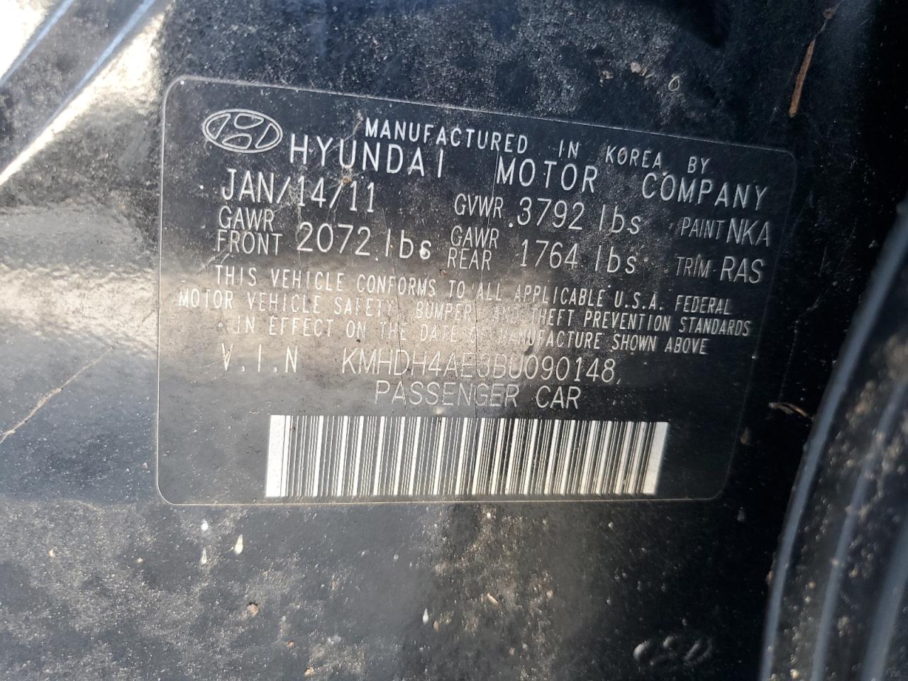 2011 Hyundai Elantra - Image 12