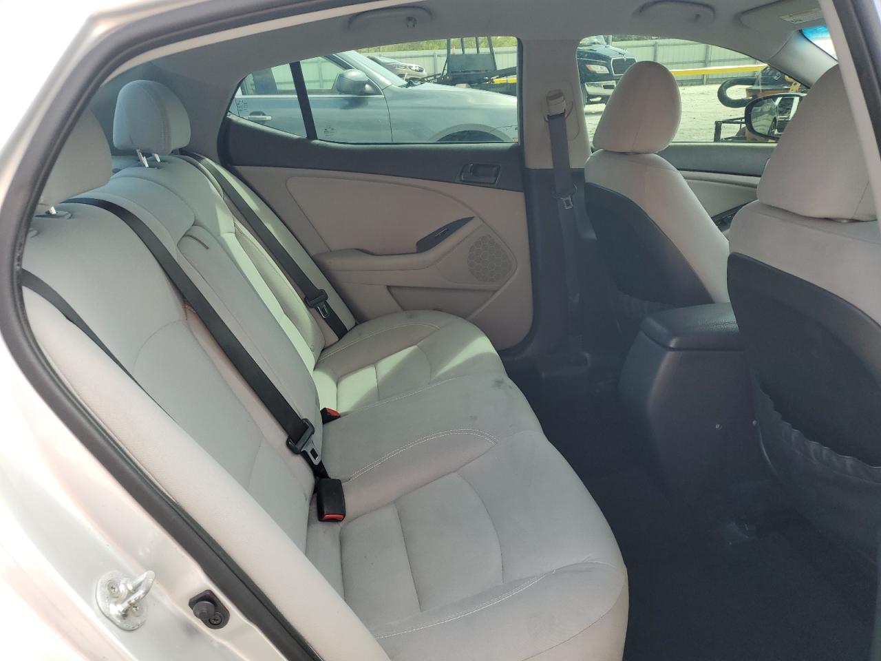 2015 Kia Optima - Image 10