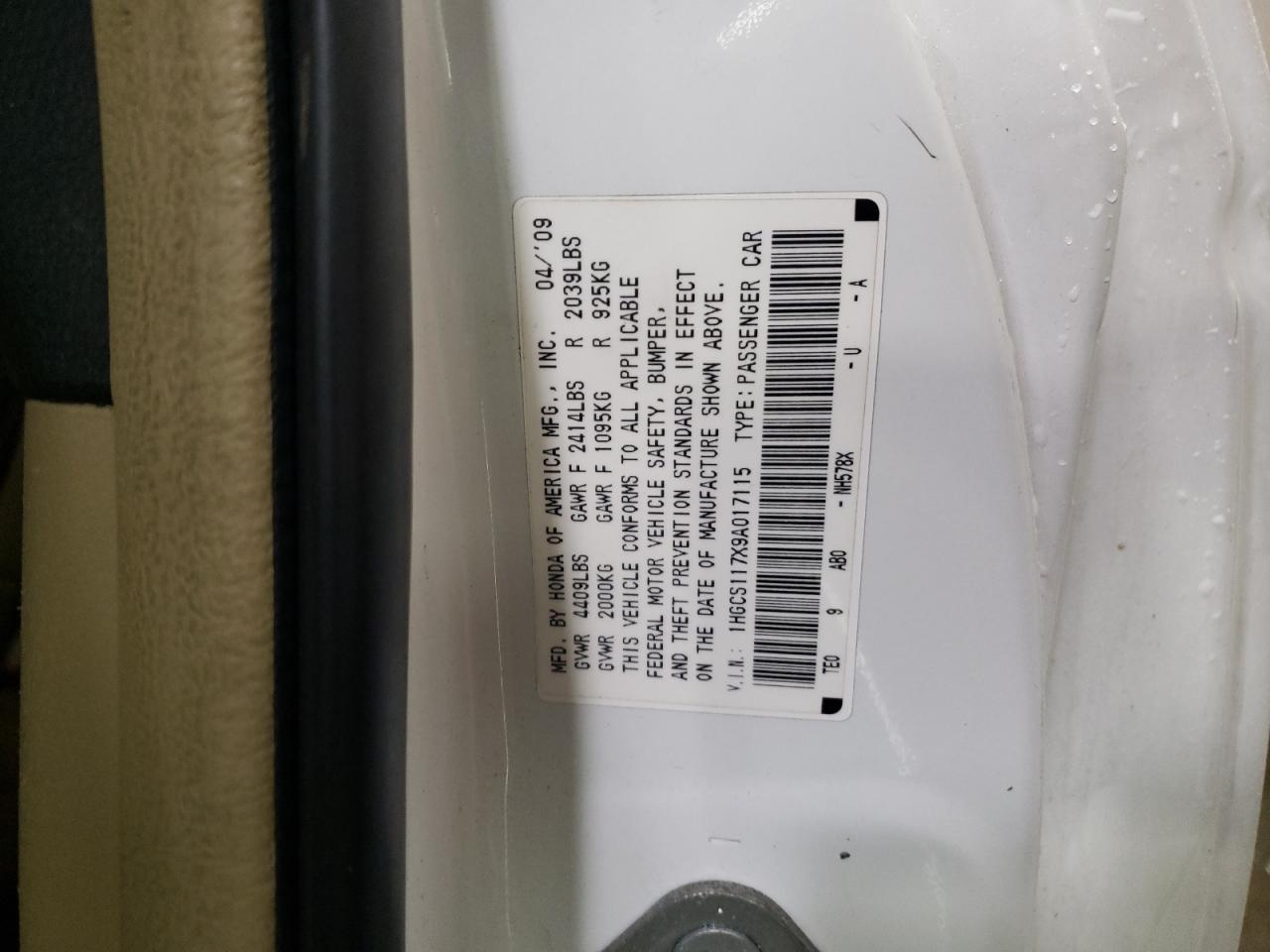 2009 Honda Accord - Image 13