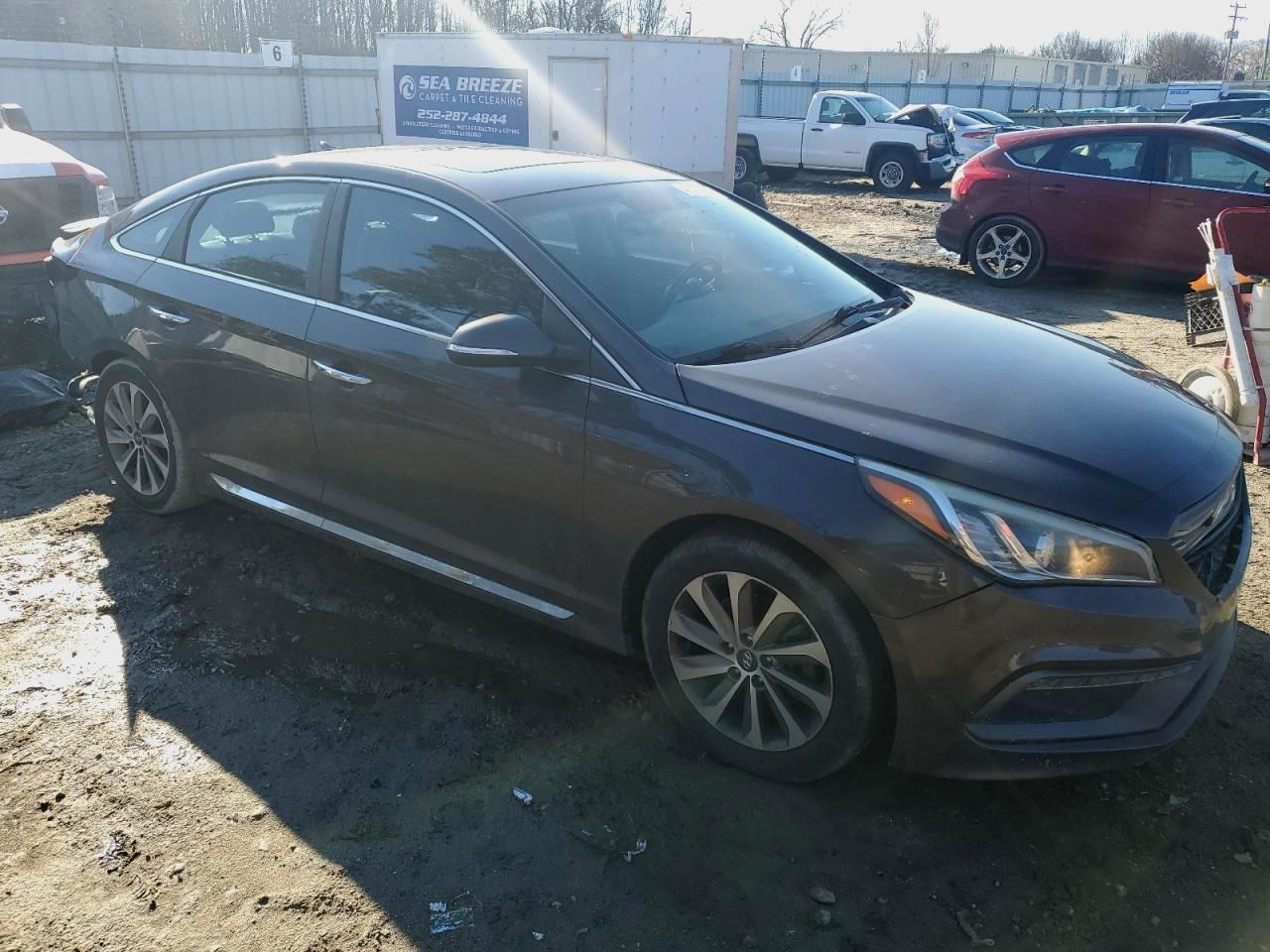 2016 Hyundai Sonata - Image 4