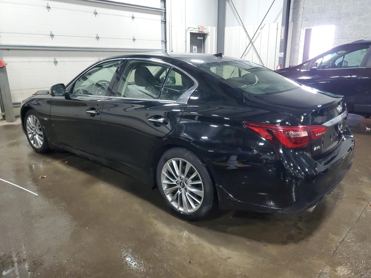 2018 Infiniti Q50 - Image 2
