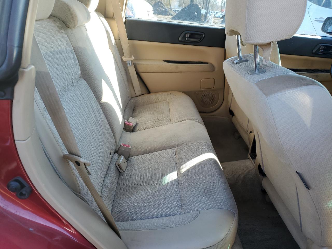2004 Subaru Forester - Image 10