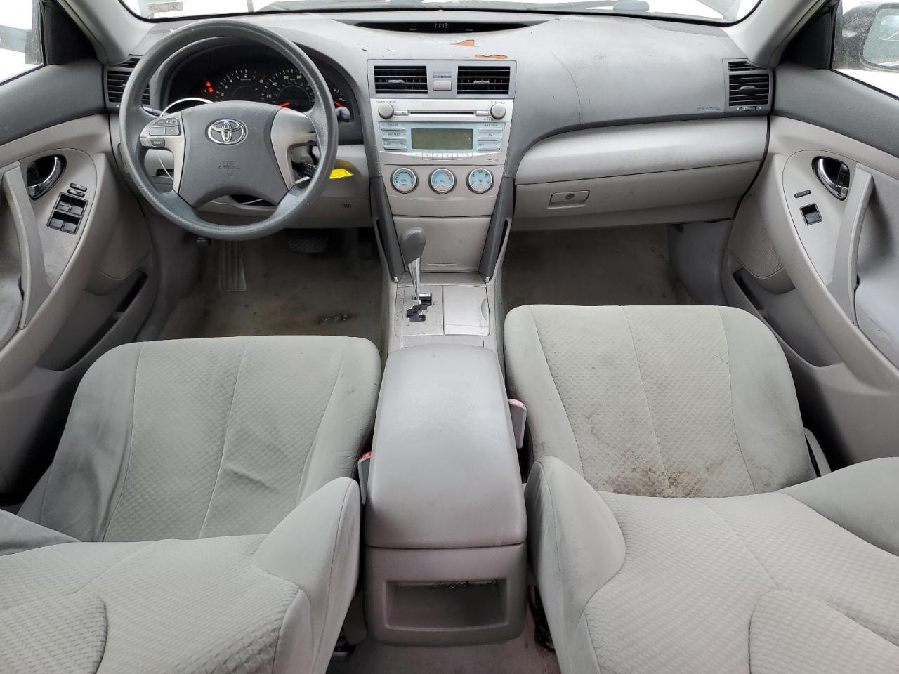 2009 Toyota Camry - Image 8