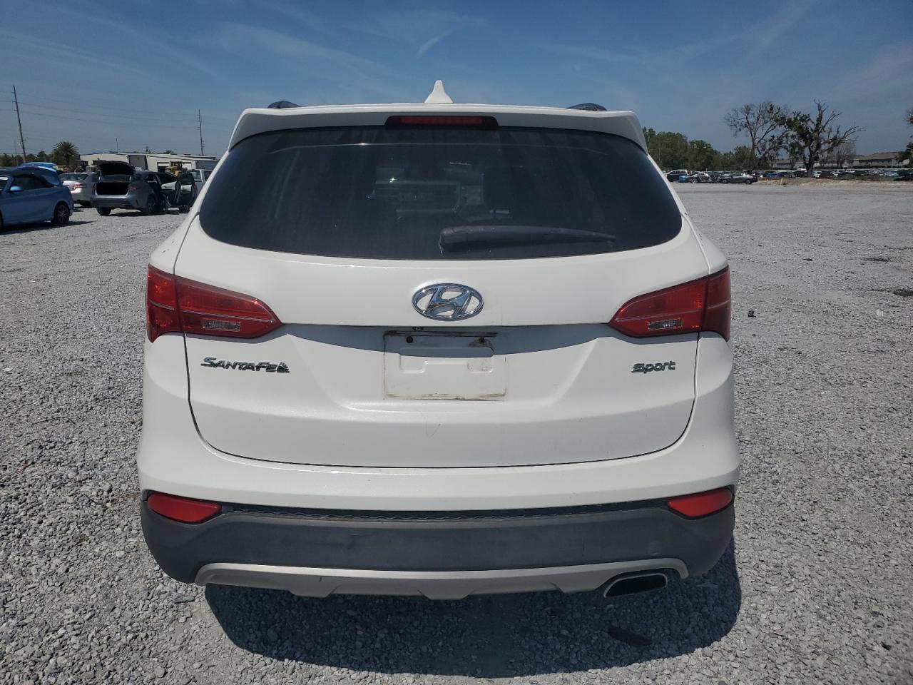 2014 Hyundai Santa Fe - Image 6