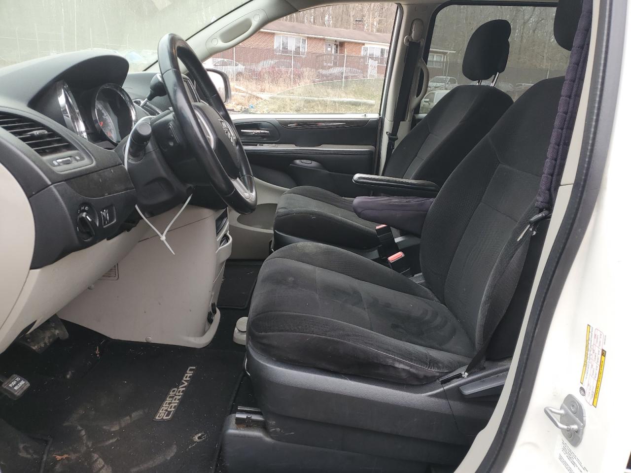 2012 Dodge Caravan - Image 7