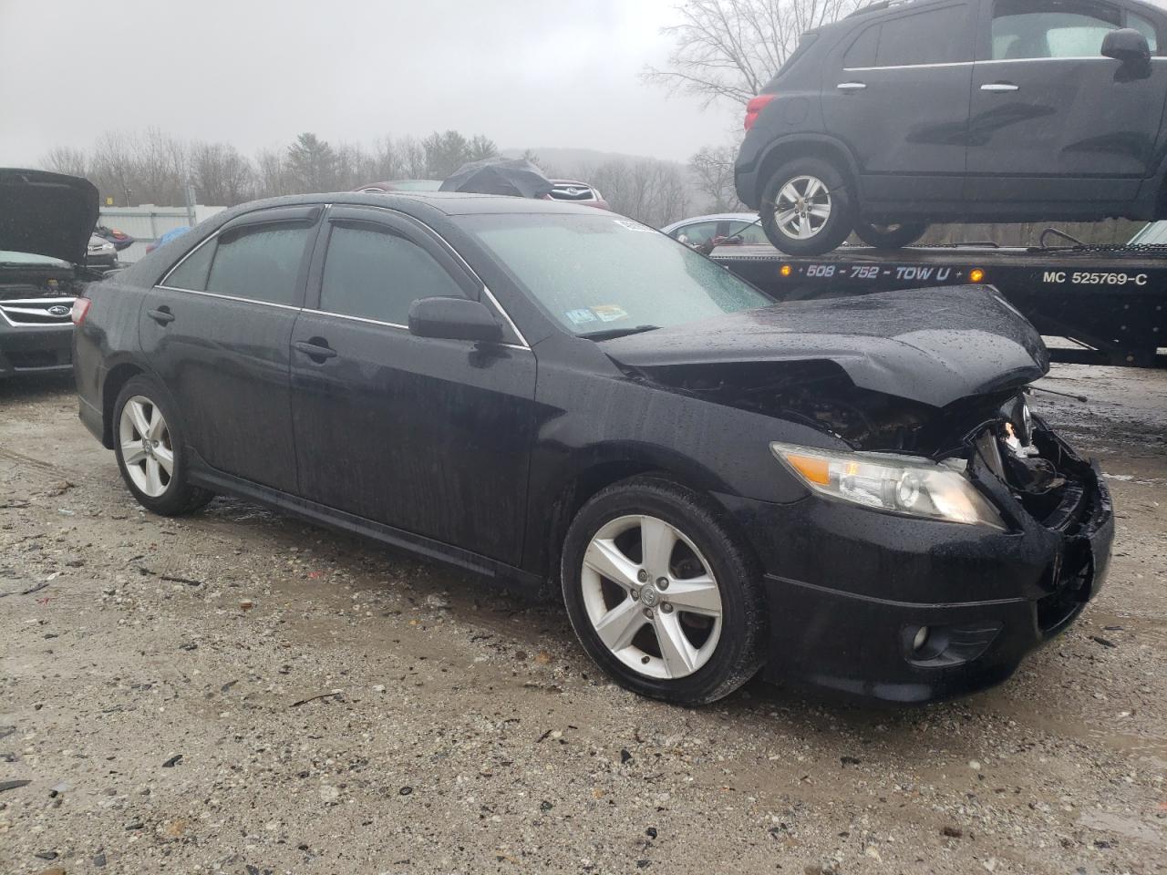 2011 Toyota Camry - Image 4