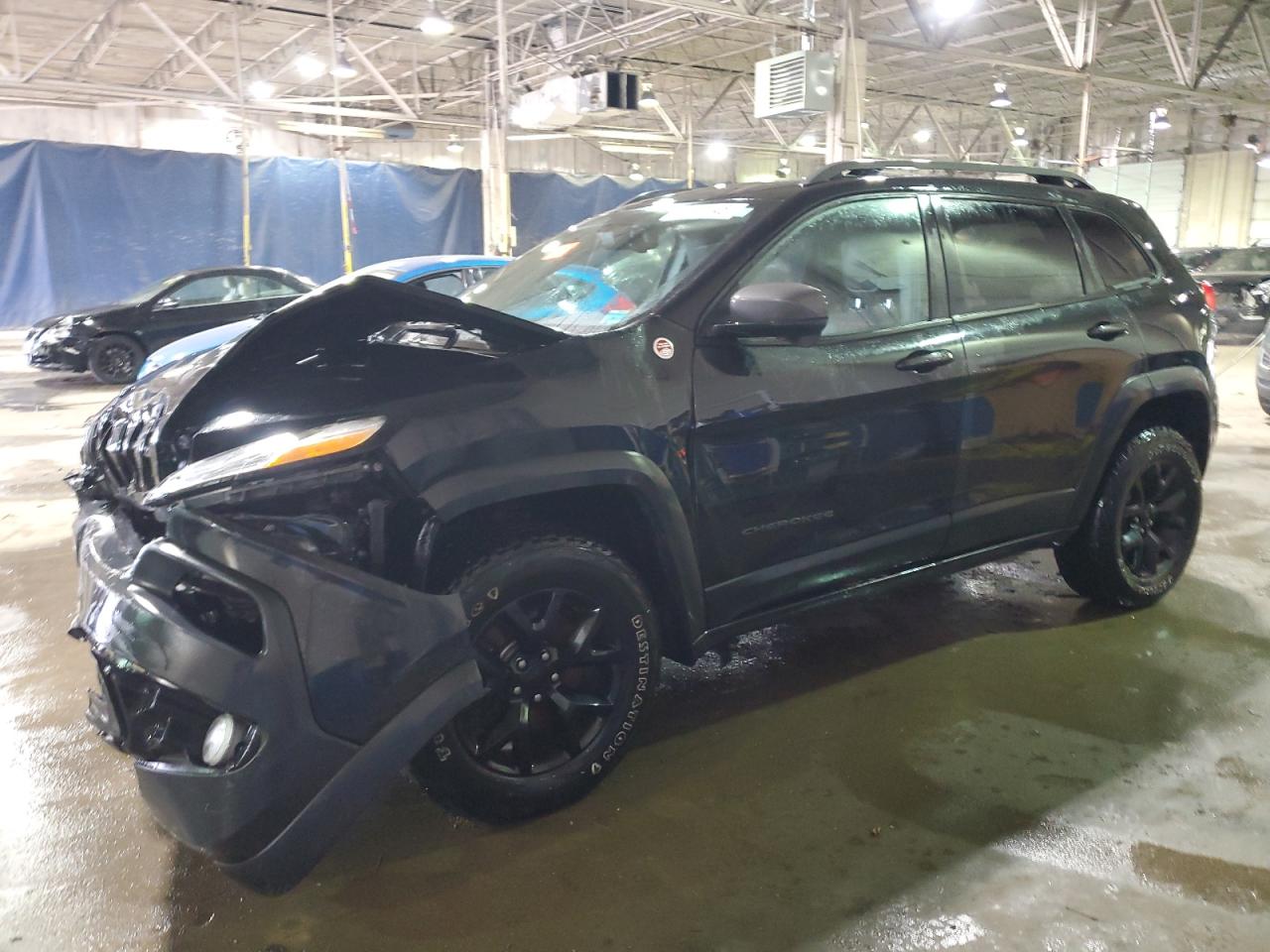 2015 Jeep Cherokee Trailhawk იყიდება Woodhaven-ში, MI - Front End
