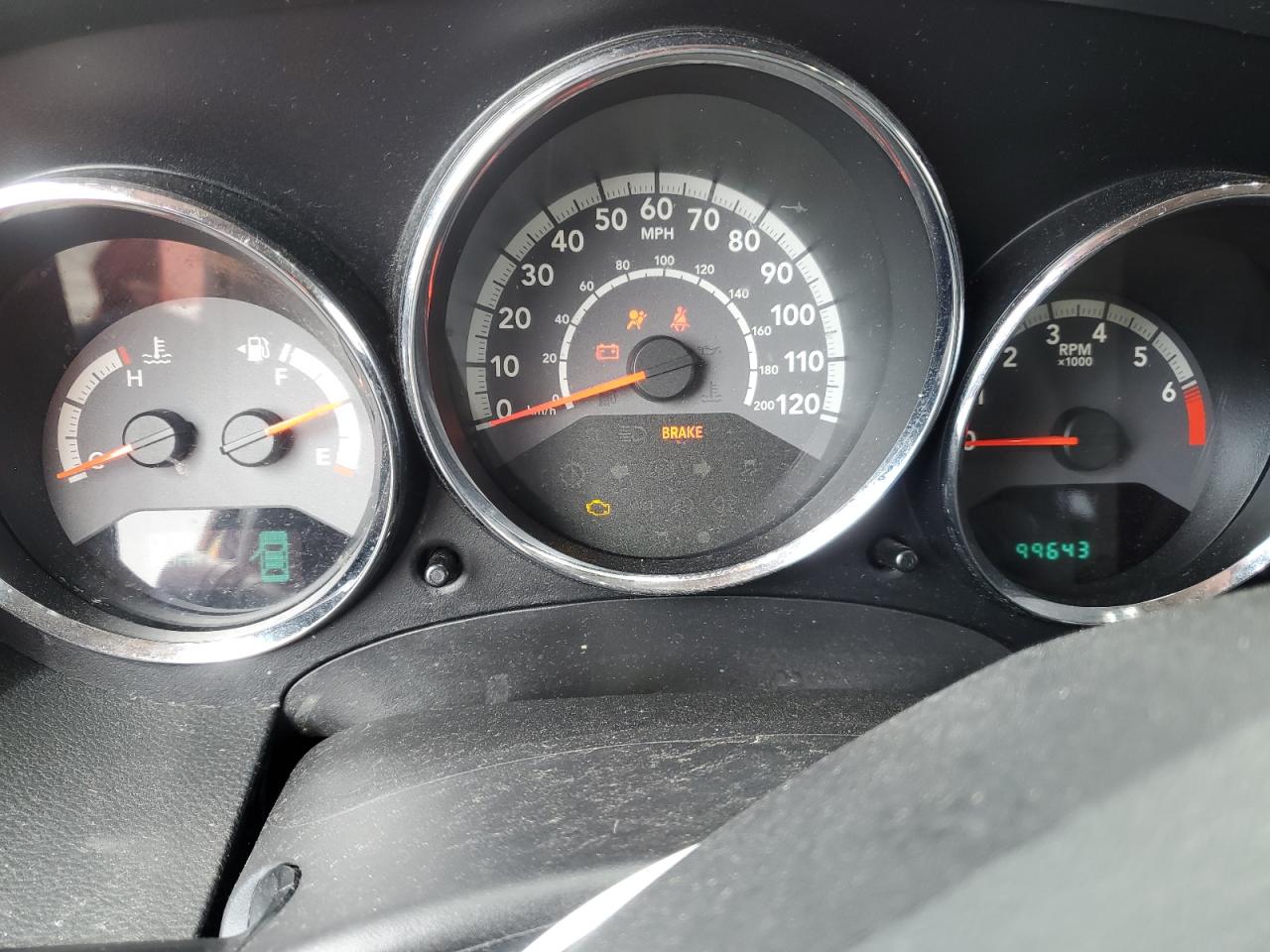 2010 Dodge Caliber - Image 9