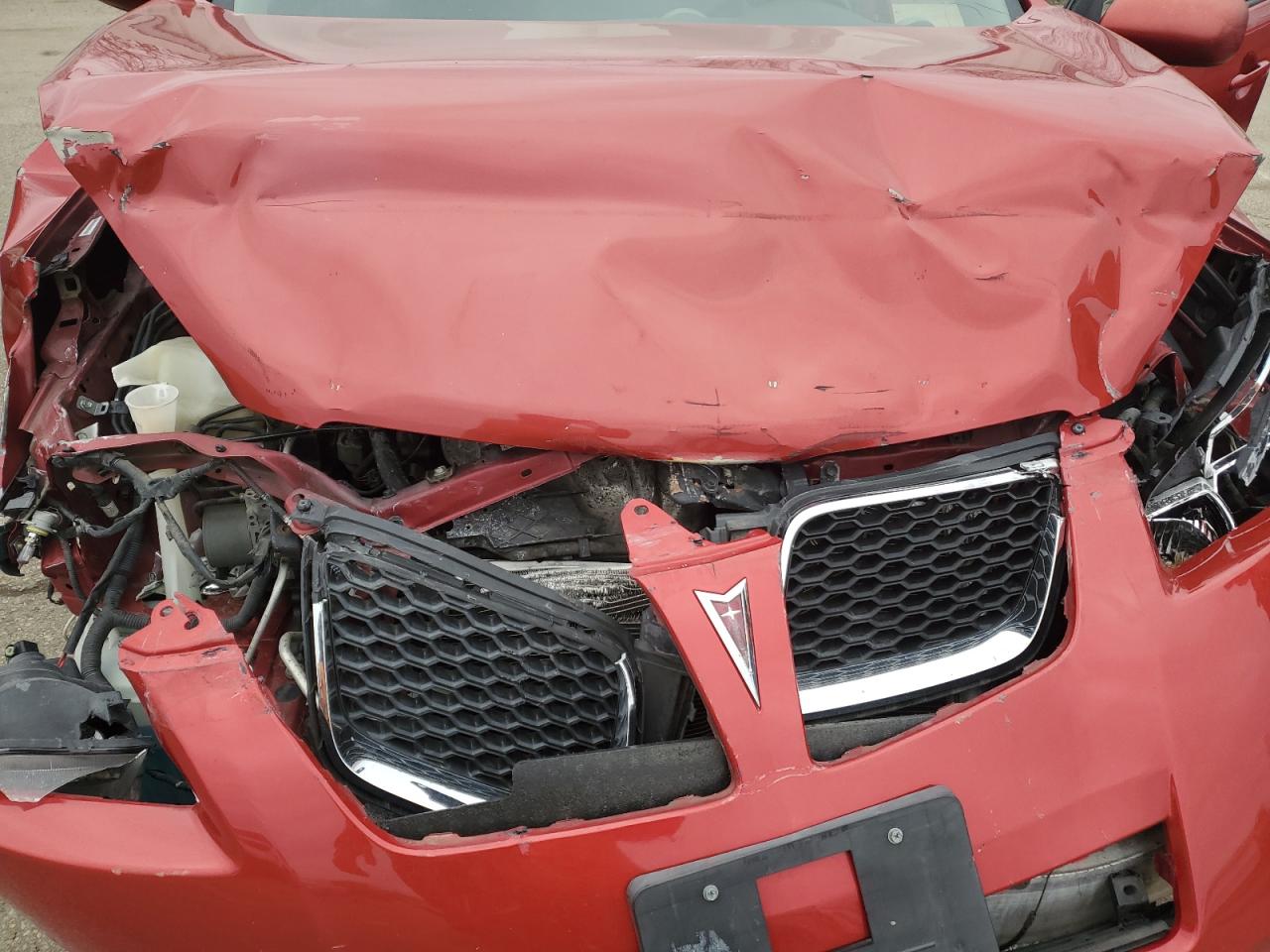 2009 Pontiac Vibe - Image 12