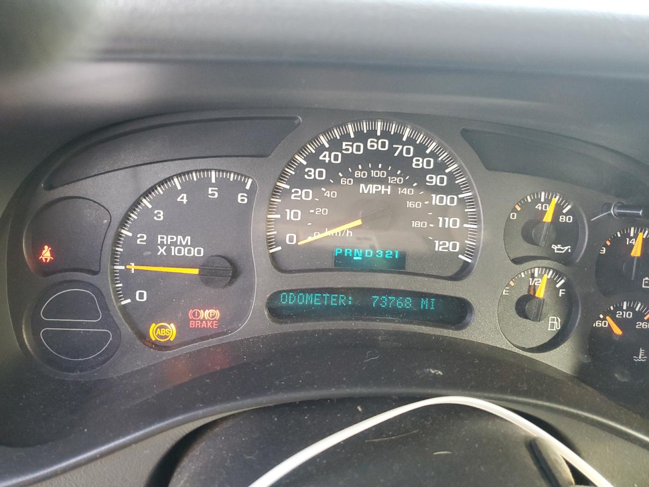 2004 Chevrolet Silverado - Image 9