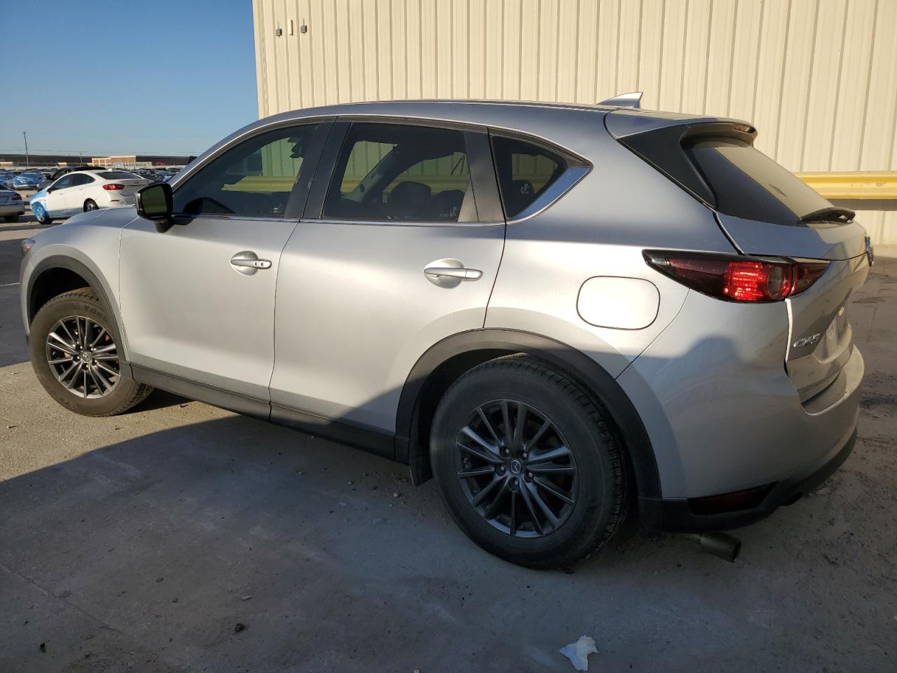 2019 Mazda CX-5 - Image 2