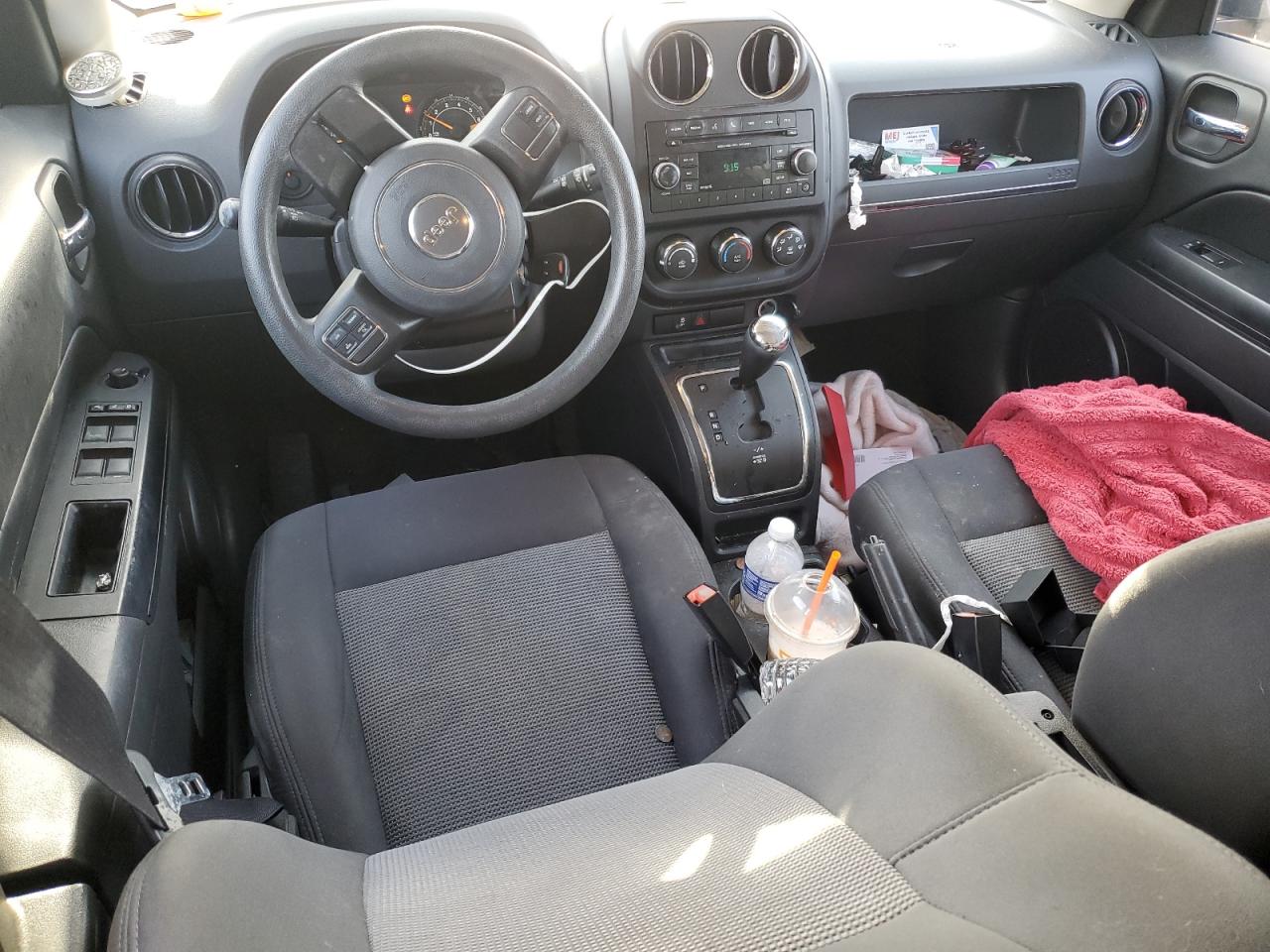 2016 Jeep Liberty (Patriot) - Image 8