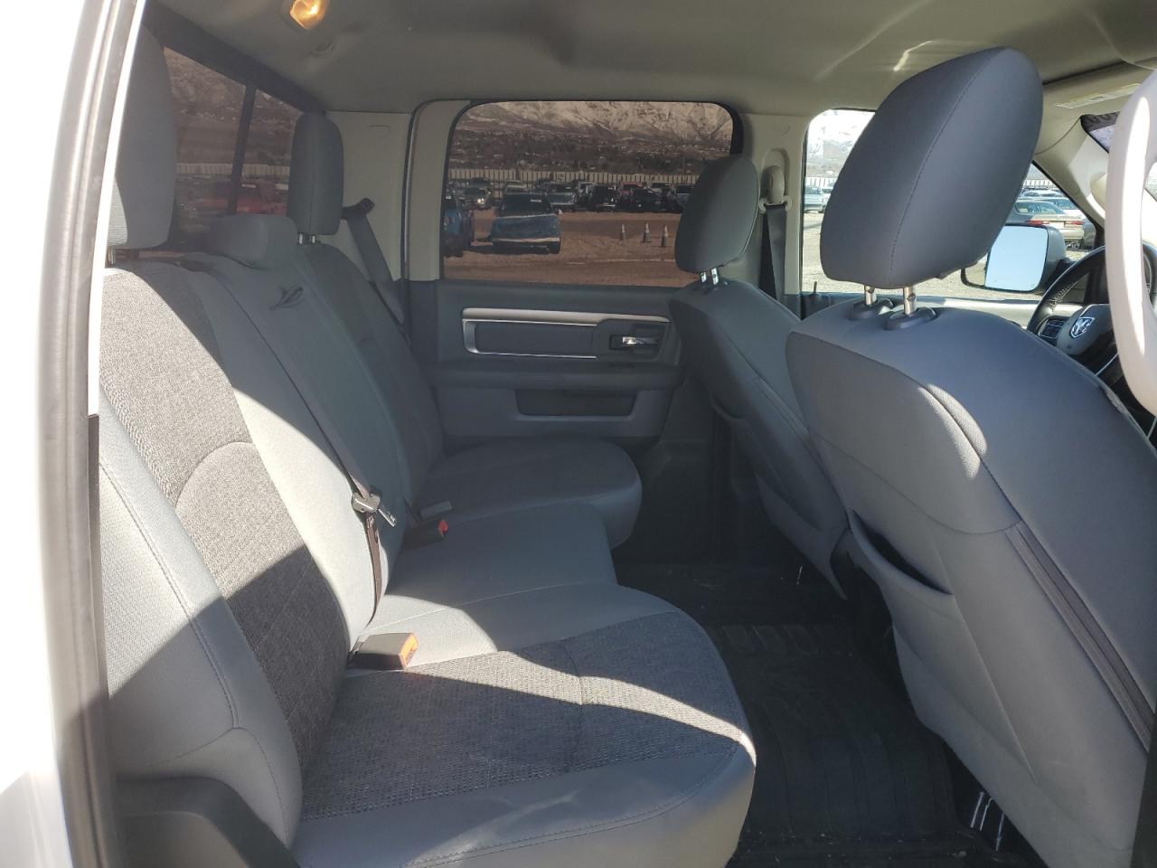 2017 RAM 1500 - Image 10