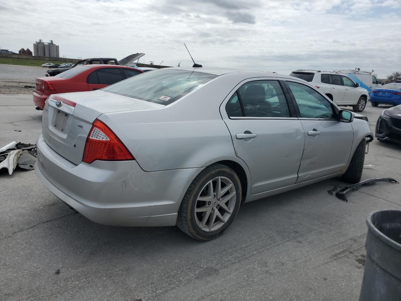 2012 Ford Fusion - Image 3