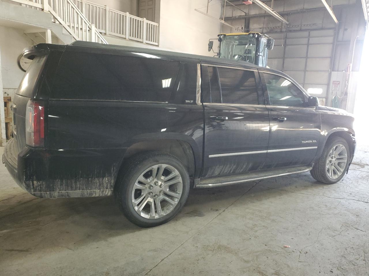 2019 GMC Yukon - Image 3