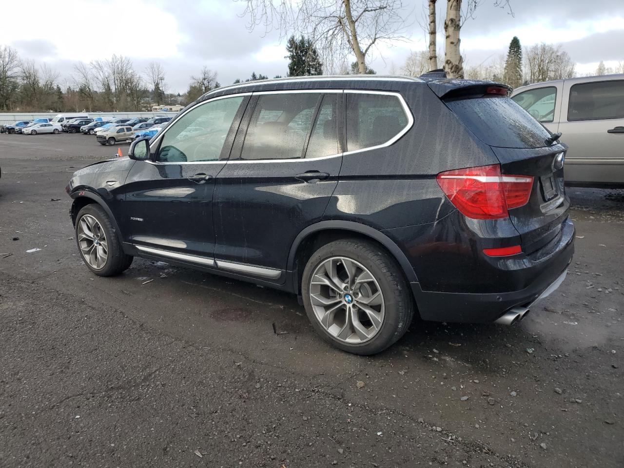 2015 BMW X3 - Image 2