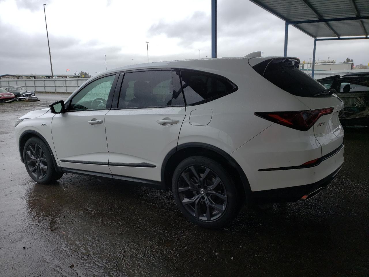 2023 Acura MDX - Image 2