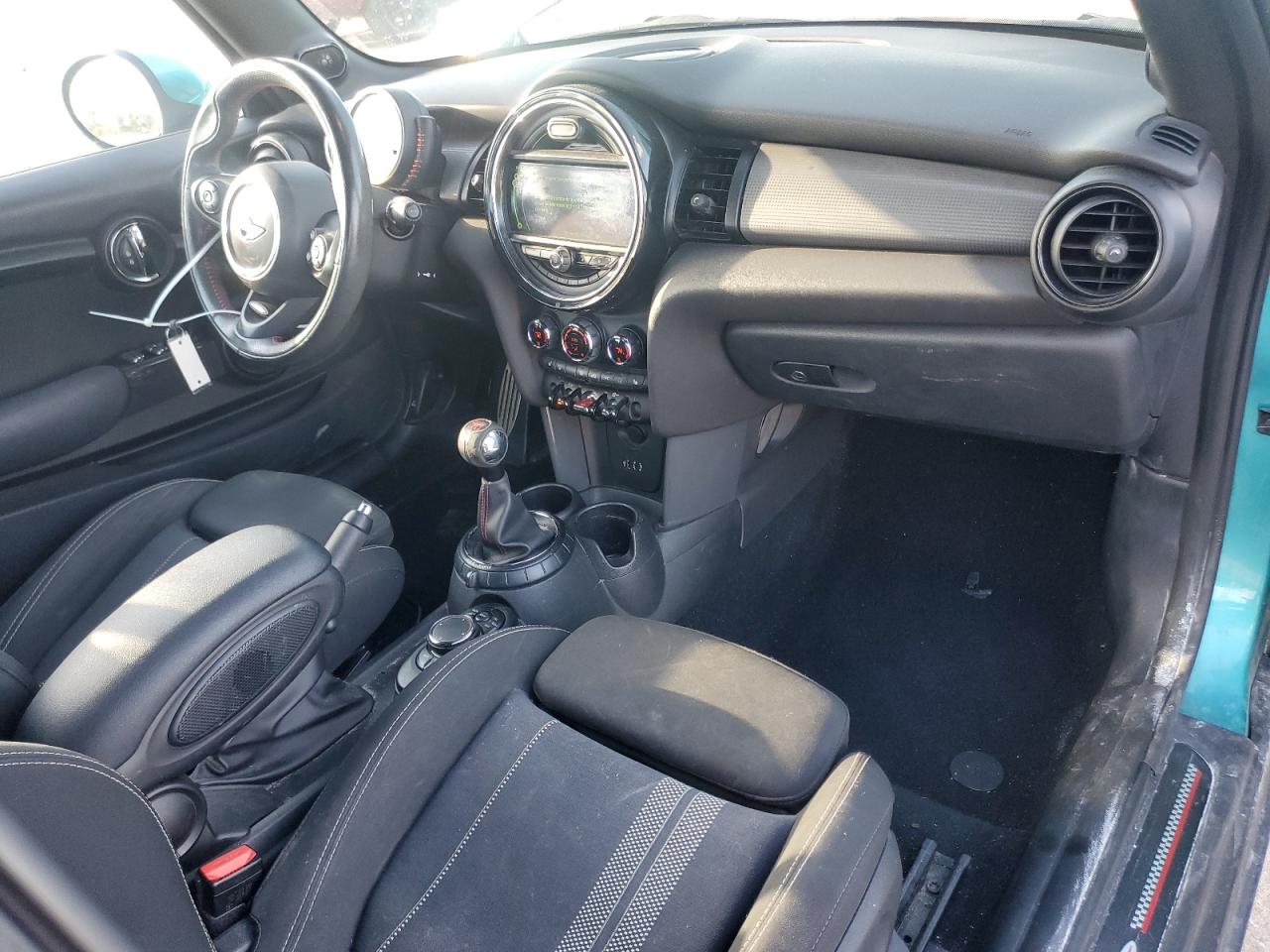 2017 MINI Cooper - Image 8