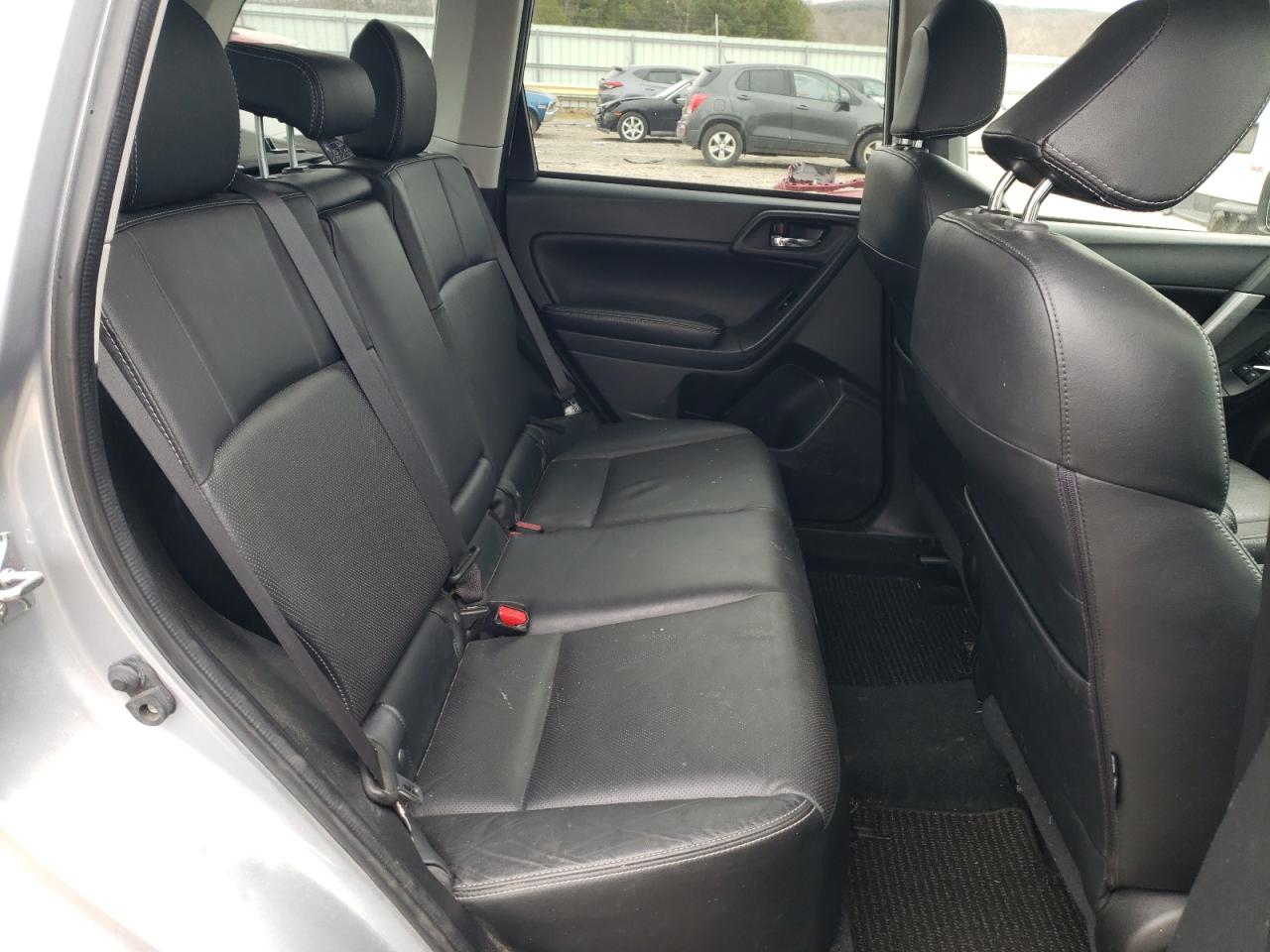 2016 Subaru Forester - Image 11