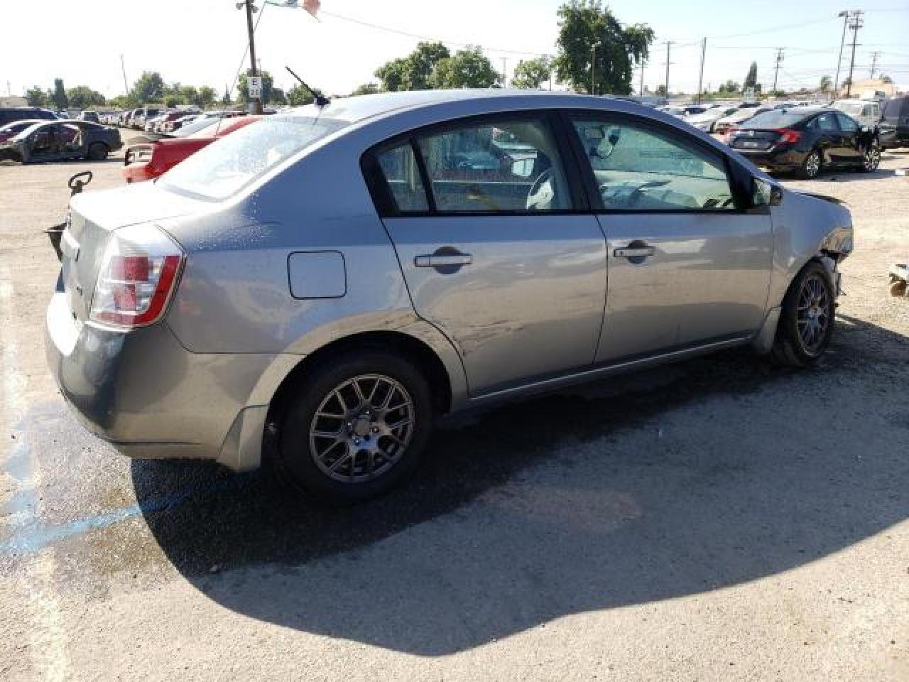 2007 Nissan Sentra - Image 3