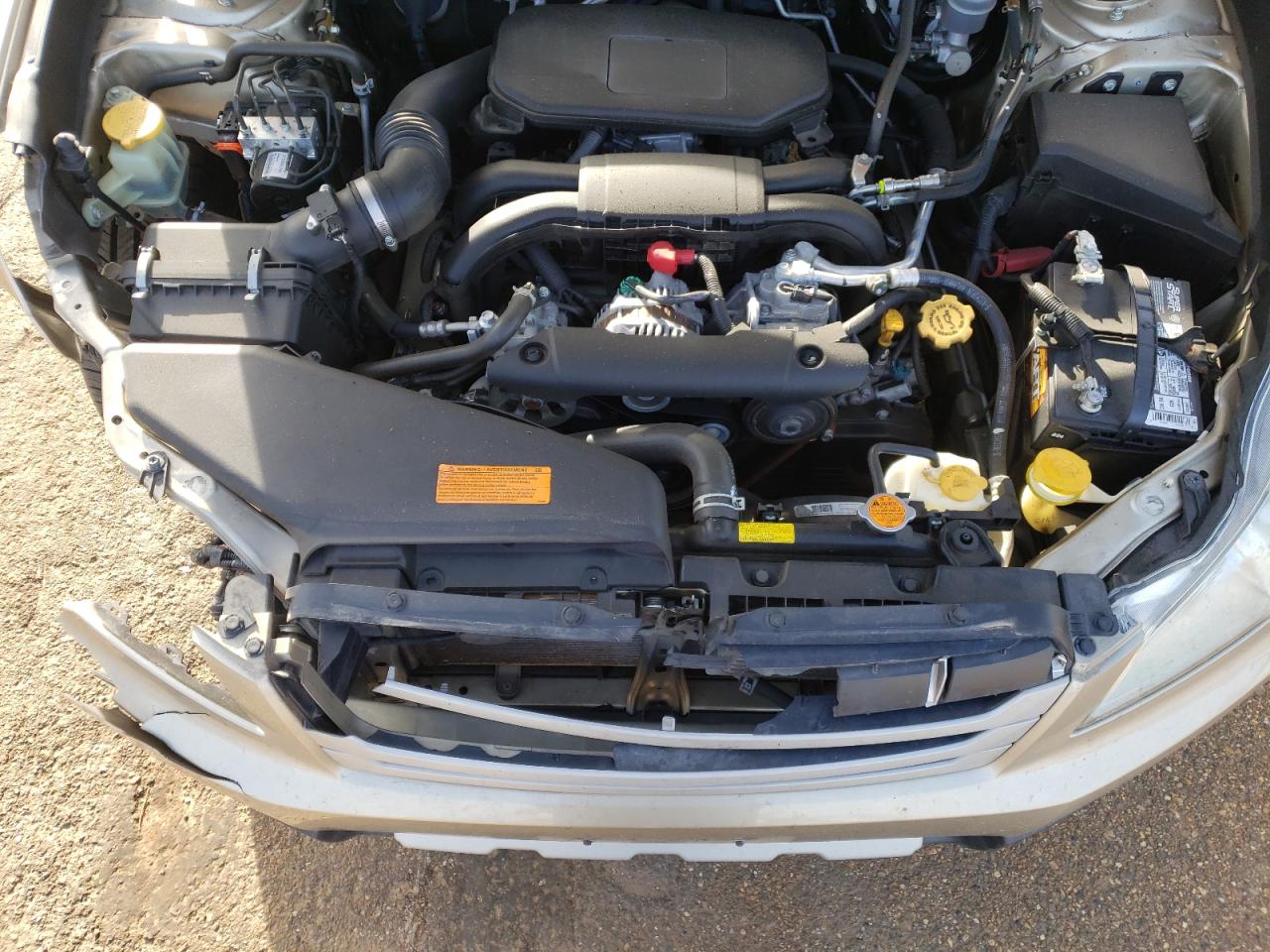 2010 Subaru Outback - Image 12