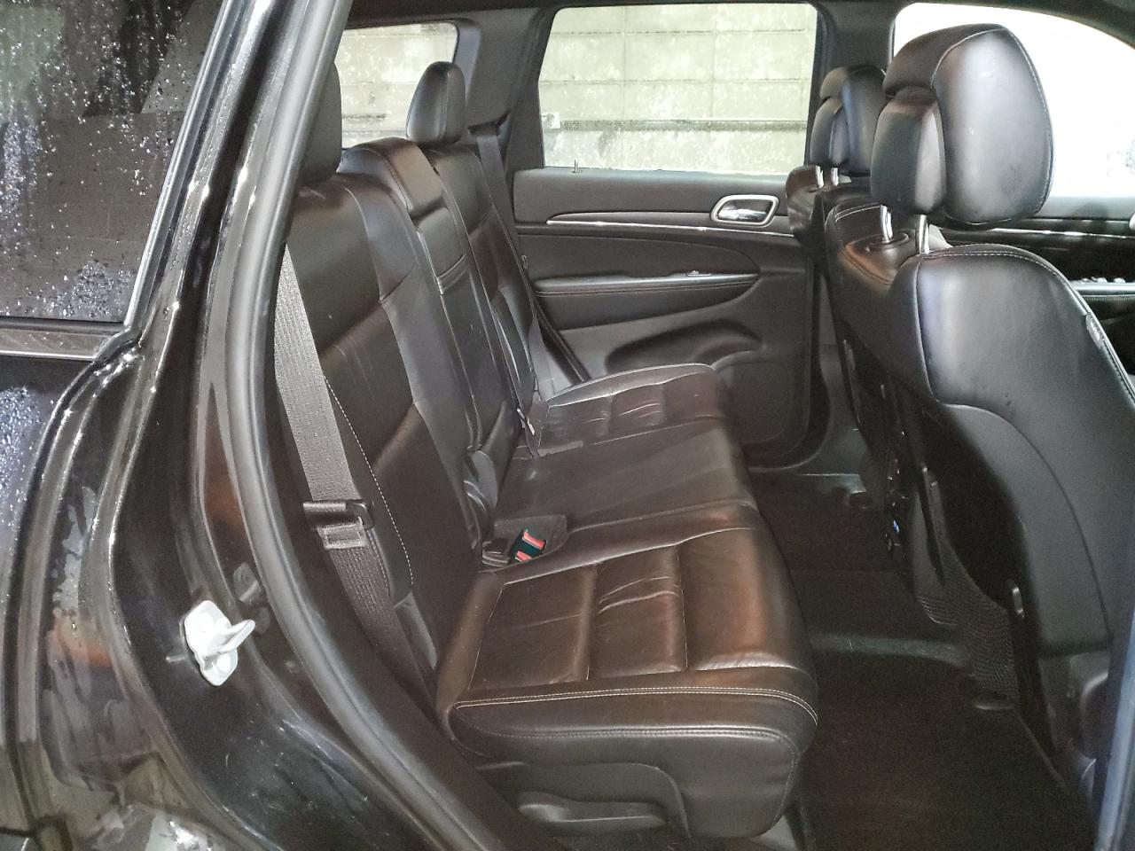 2014 Jeep Grand Cherokee - Image 11